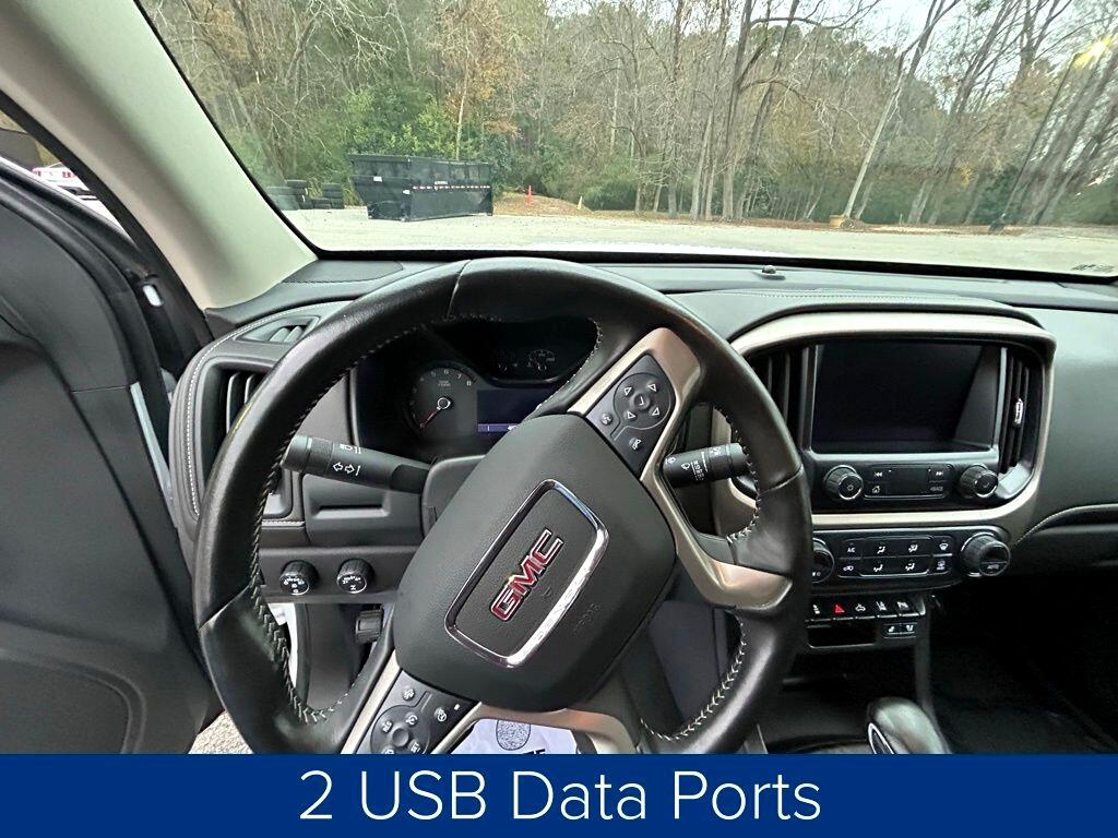 GMC Canyon Denali Crew Cab Long Box 4WD 2022