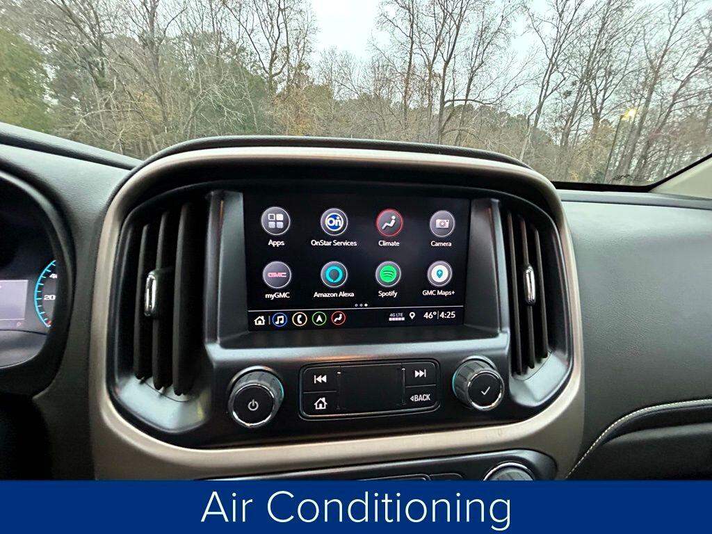 GMC Canyon Denali Crew Cab Long Box 4WD 2022