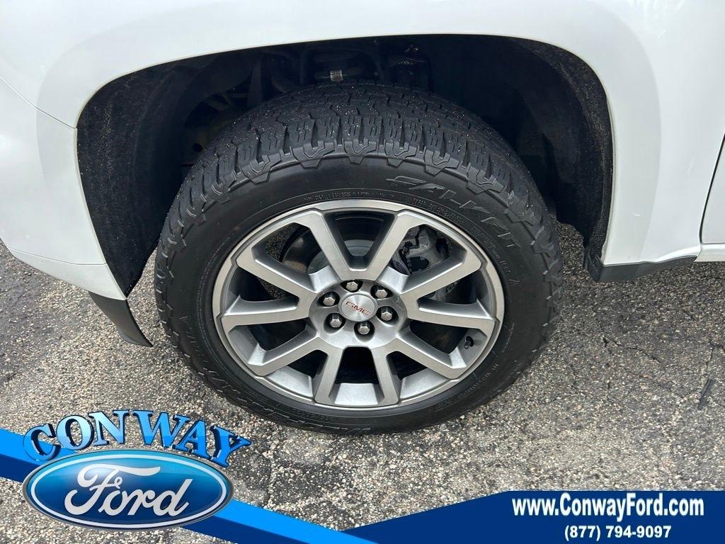 GMC Canyon Denali Crew Cab Long Box 4WD 2022