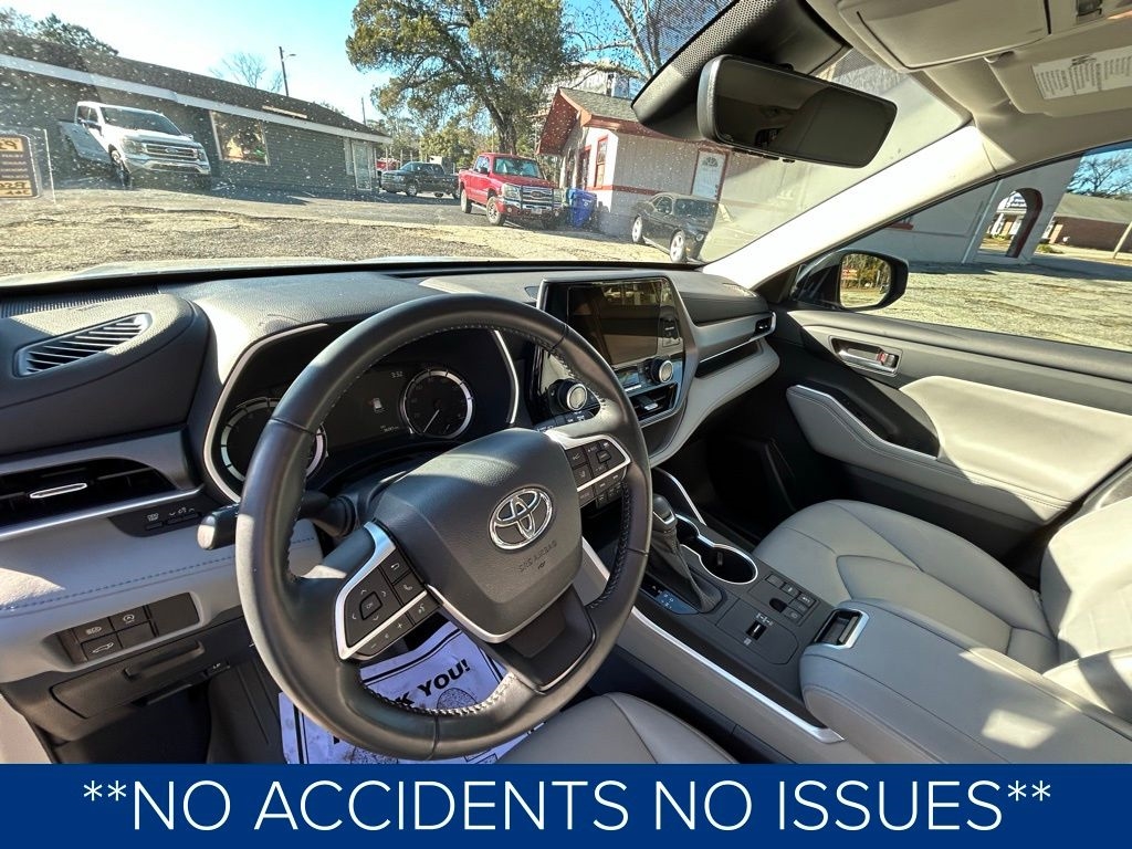 Toyota Highlander Others 2023