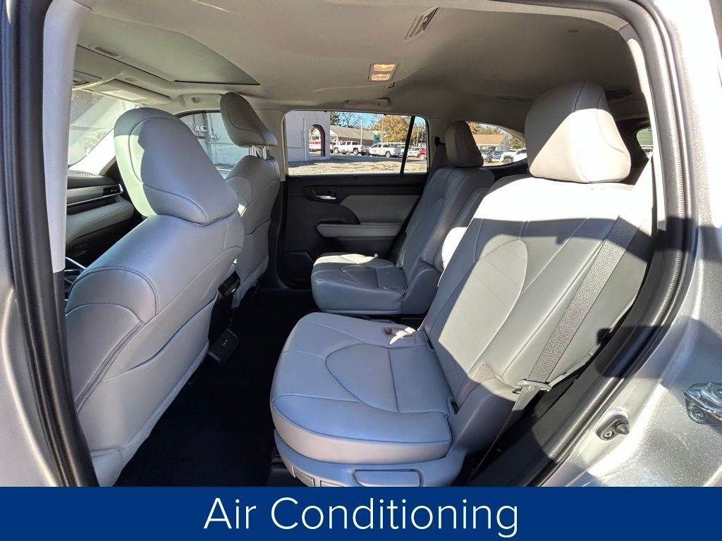 Toyota Highlander Others 2023