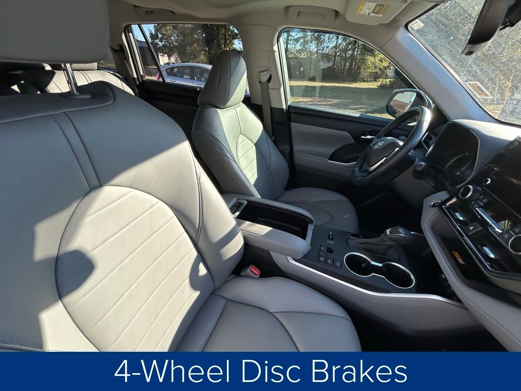 Toyota Highlander Others 2023