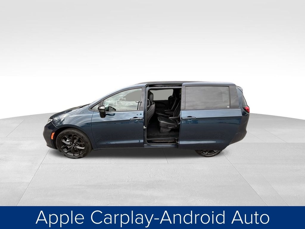 Chrysler Pacifica Limited 2025