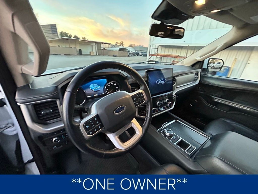 Ford Expedition XLT 2022