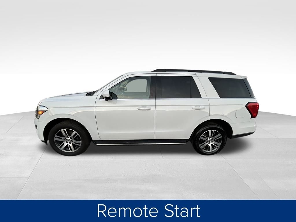 Ford Expedition XLT 2022