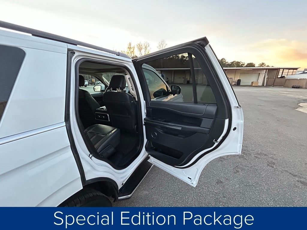 Ford Expedition XLT 2022