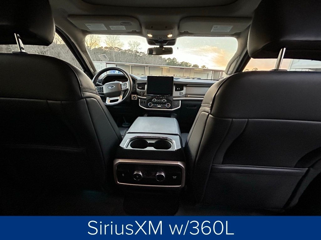 Ford Expedition XLT 2022