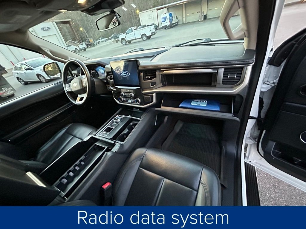 Ford Expedition XLT 2022