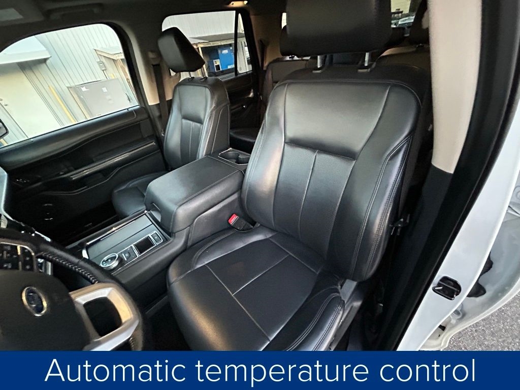 Ford Expedition XLT 2022