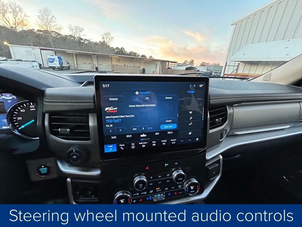 Ford Expedition XLT 2022