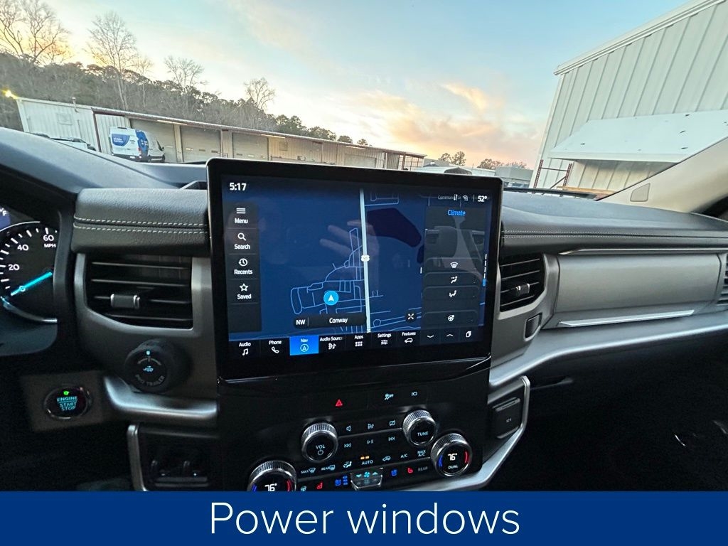 Ford Expedition XLT 2022