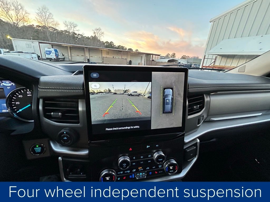 Ford Expedition XLT 2022