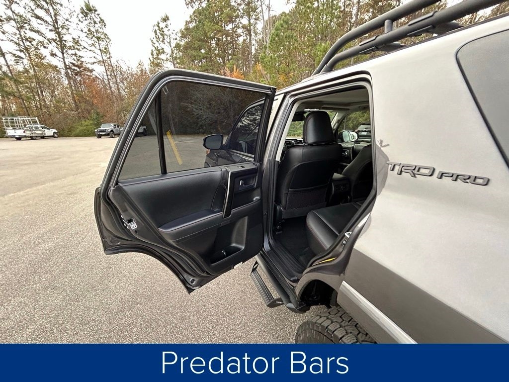 Toyota 4Runner TRD PRO 4WD 2023
