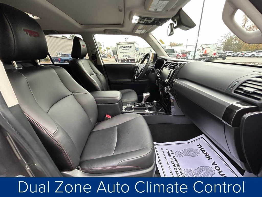 Toyota 4Runner TRD PRO 4WD 2023