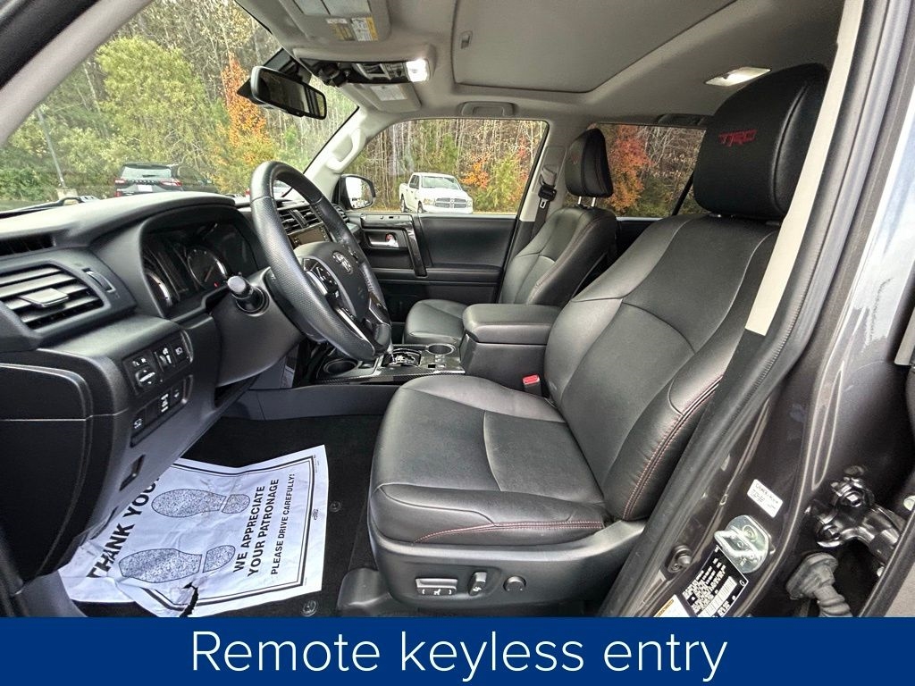 Toyota 4Runner TRD PRO 4WD 2023