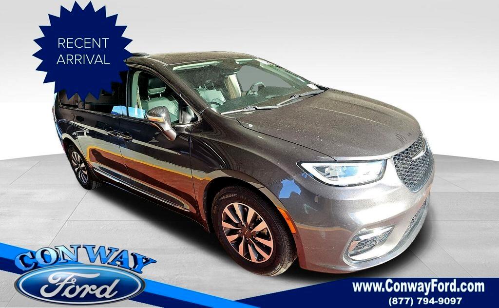 2022 Chrysler Pacifica Hybrid Limited