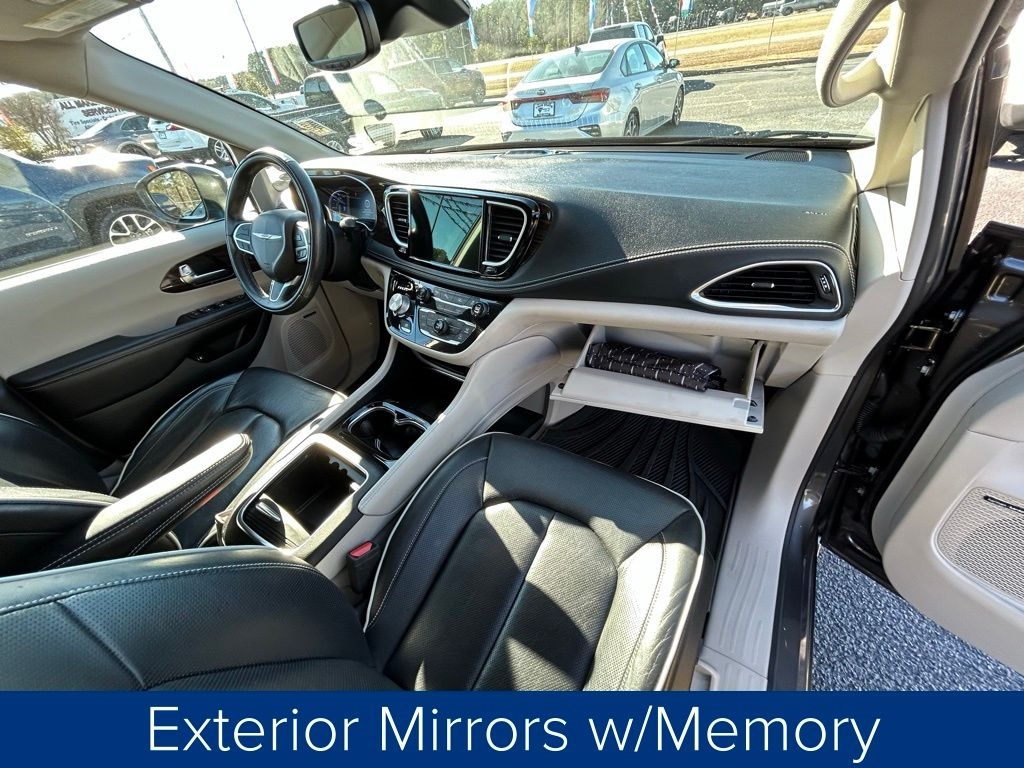 Chrysler Pacifica Hybrid Limited 2022