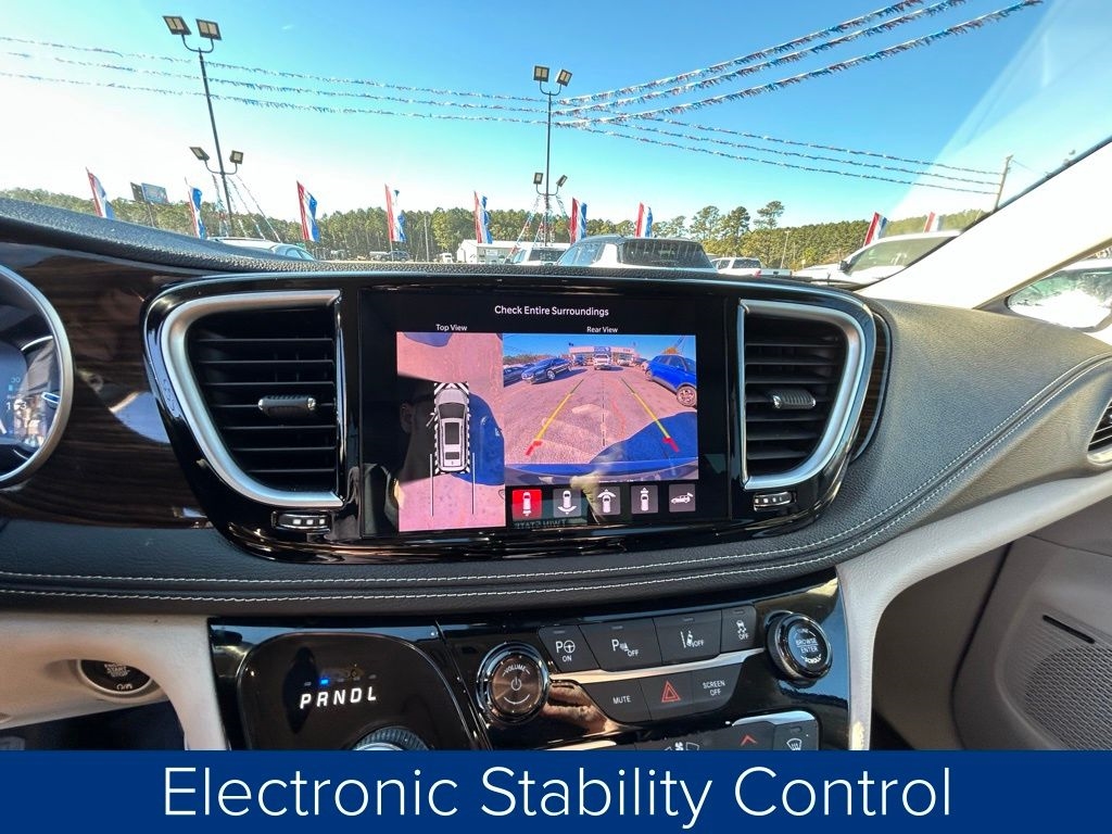 Chrysler Pacifica Hybrid Limited 2022