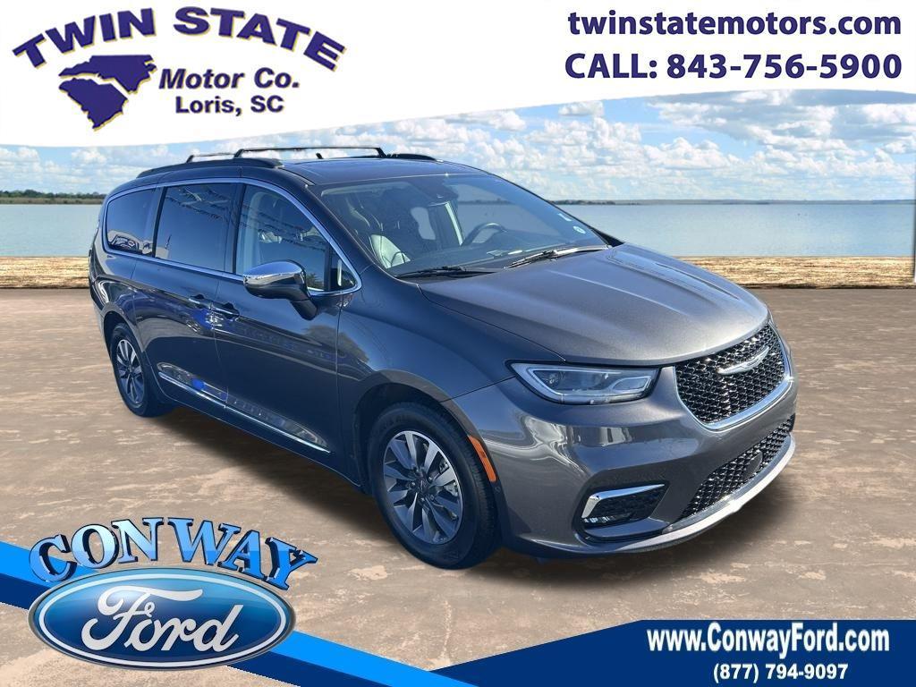 2022 Chrysler Pacifica Hybrid Limited
