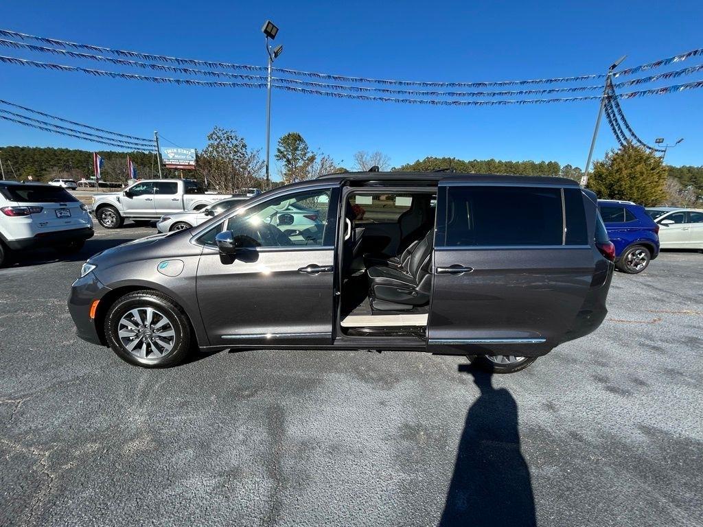 Chrysler Pacifica Hybrid Limited 2022