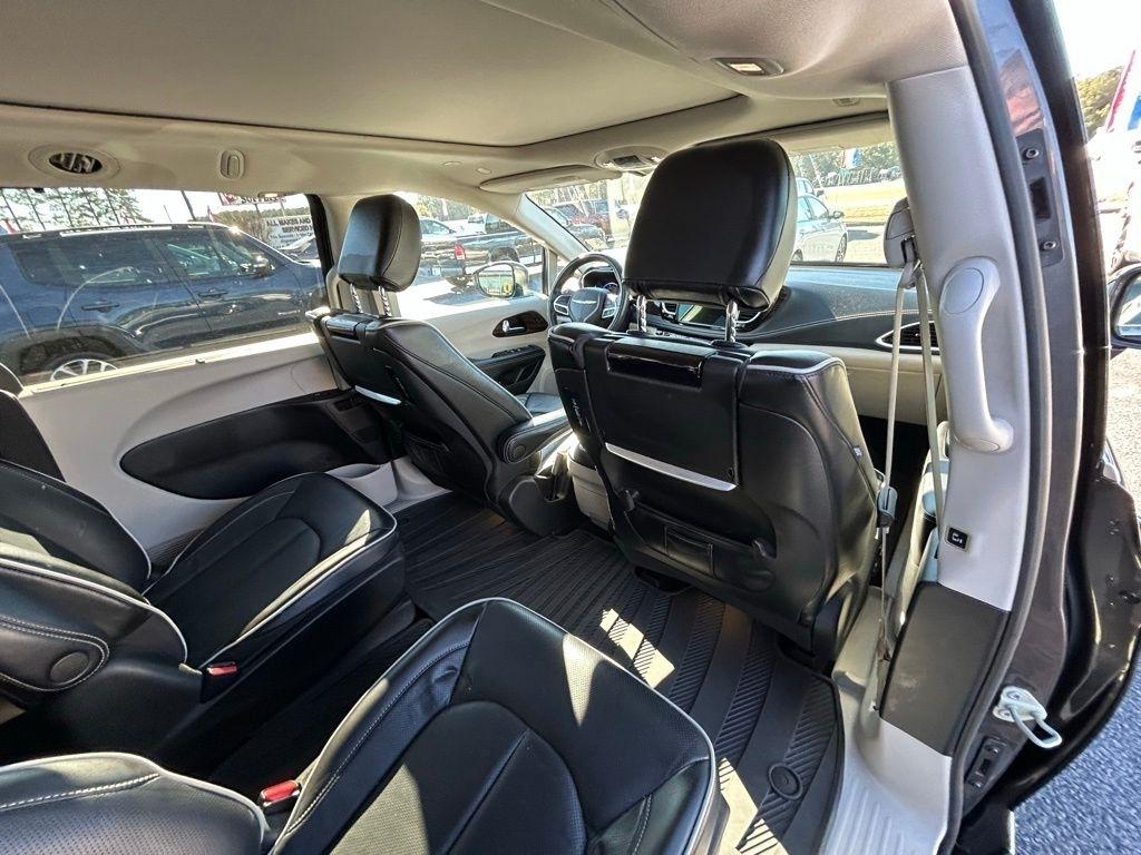 Chrysler Pacifica Hybrid Limited 2022