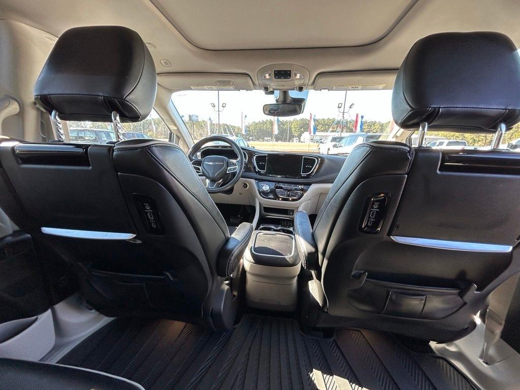 Chrysler Pacifica Hybrid Limited 2022