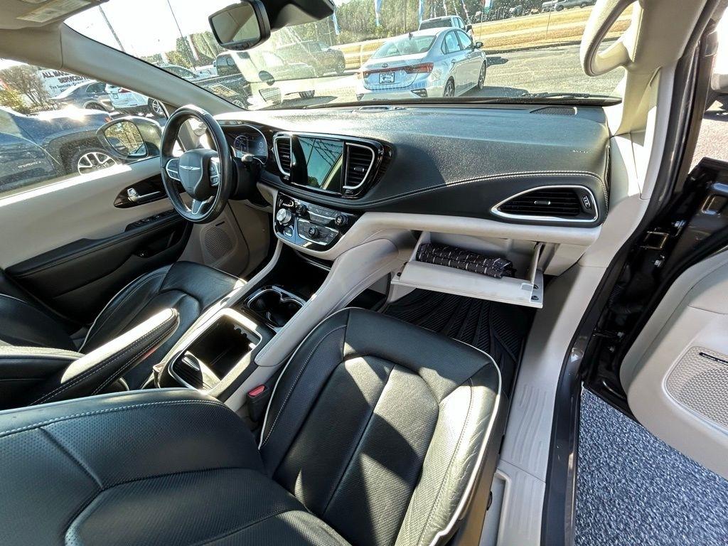 Chrysler Pacifica Hybrid Limited 2022