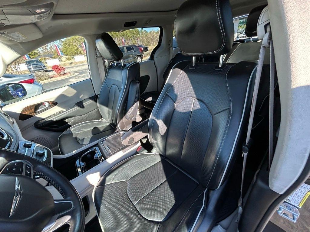 Chrysler Pacifica Hybrid Limited 2022