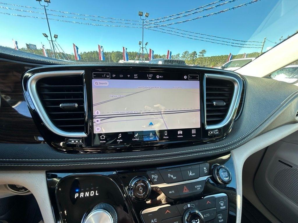 Chrysler Pacifica Hybrid Limited 2022