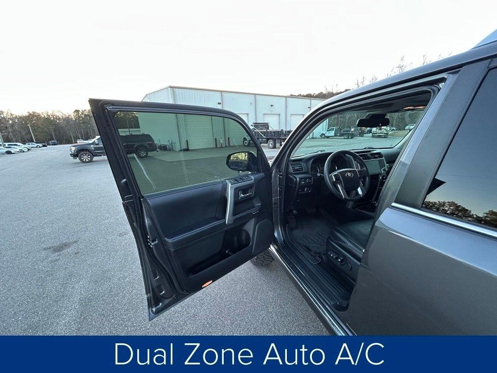 Toyota 4Runner Limited 4WD 2022