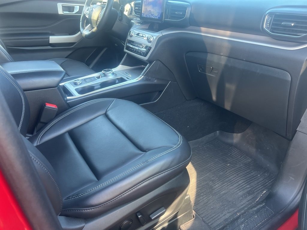 Ford Explorer XLT AWD 2024