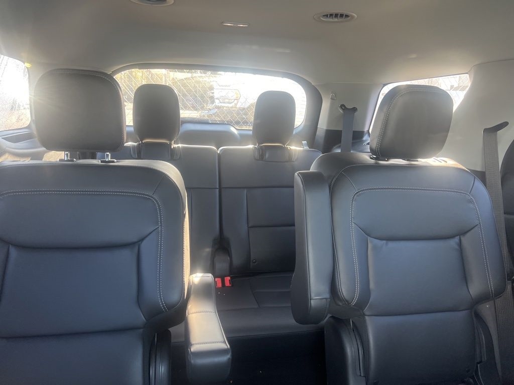 Ford Explorer XLT AWD 2024