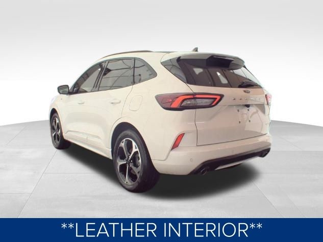 Ford Escape ST-Line Elite Hybrid AWD 2025