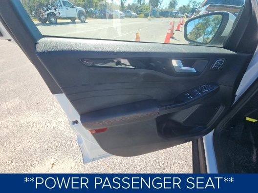 Ford Escape ST-Line Elite Hybrid AWD 2025