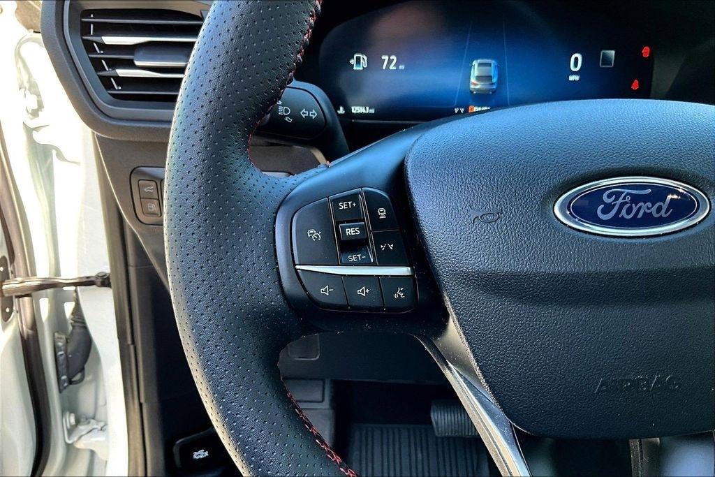 Ford Escape ST-Line Elite Hybrid AWD 2025