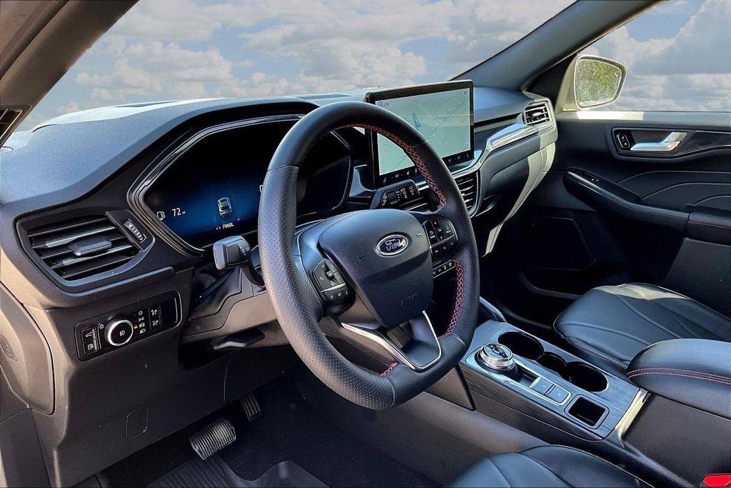 Ford Escape ST-Line Elite Hybrid AWD 2025