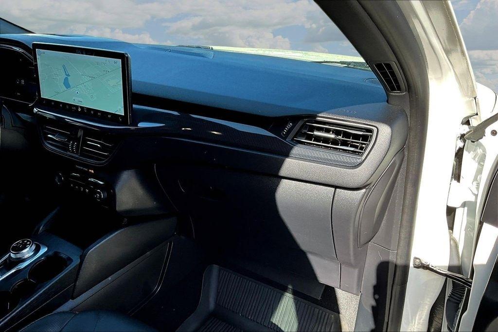 Ford Escape ST-Line Elite Hybrid AWD 2025