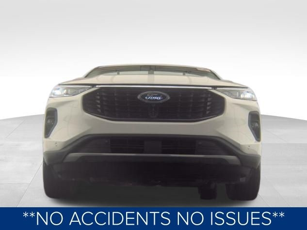 Ford Escape Platinum Hybrid 2025