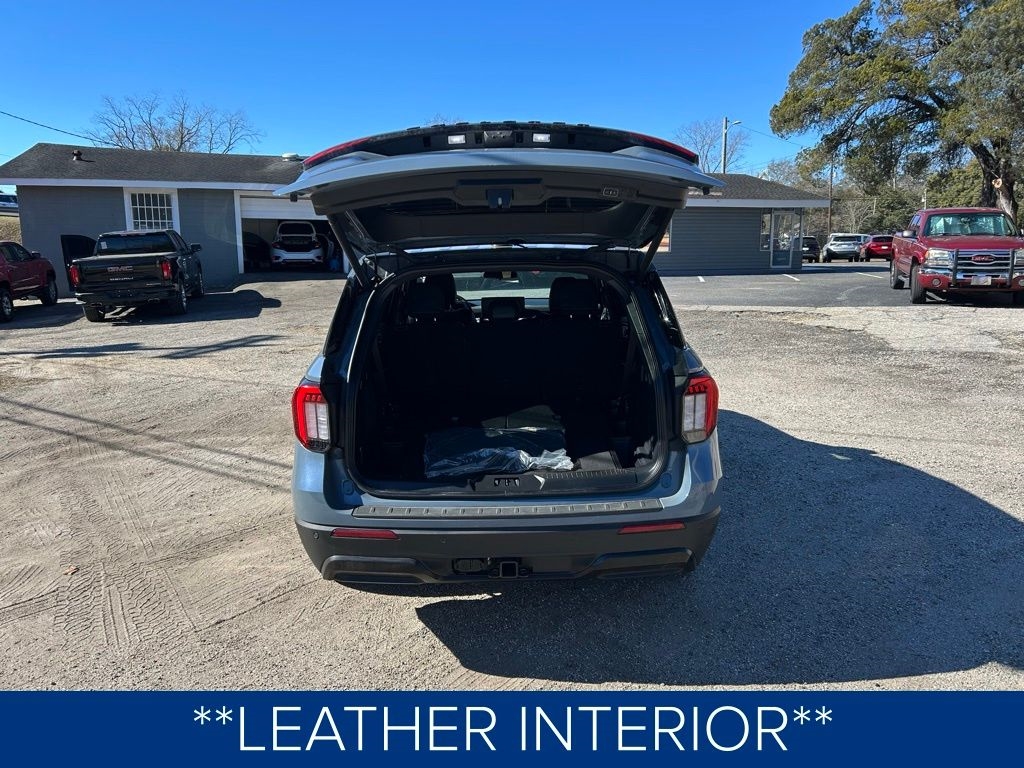 Ford Explorer ST-Line 2025