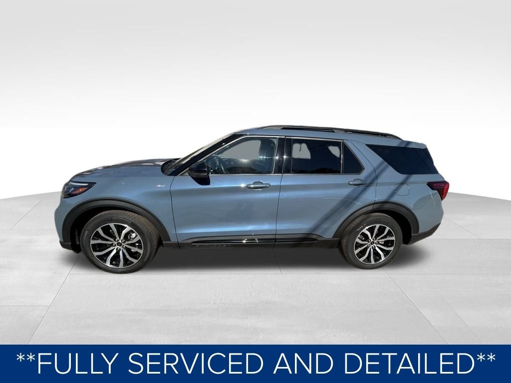 Ford Explorer ST-Line 2025