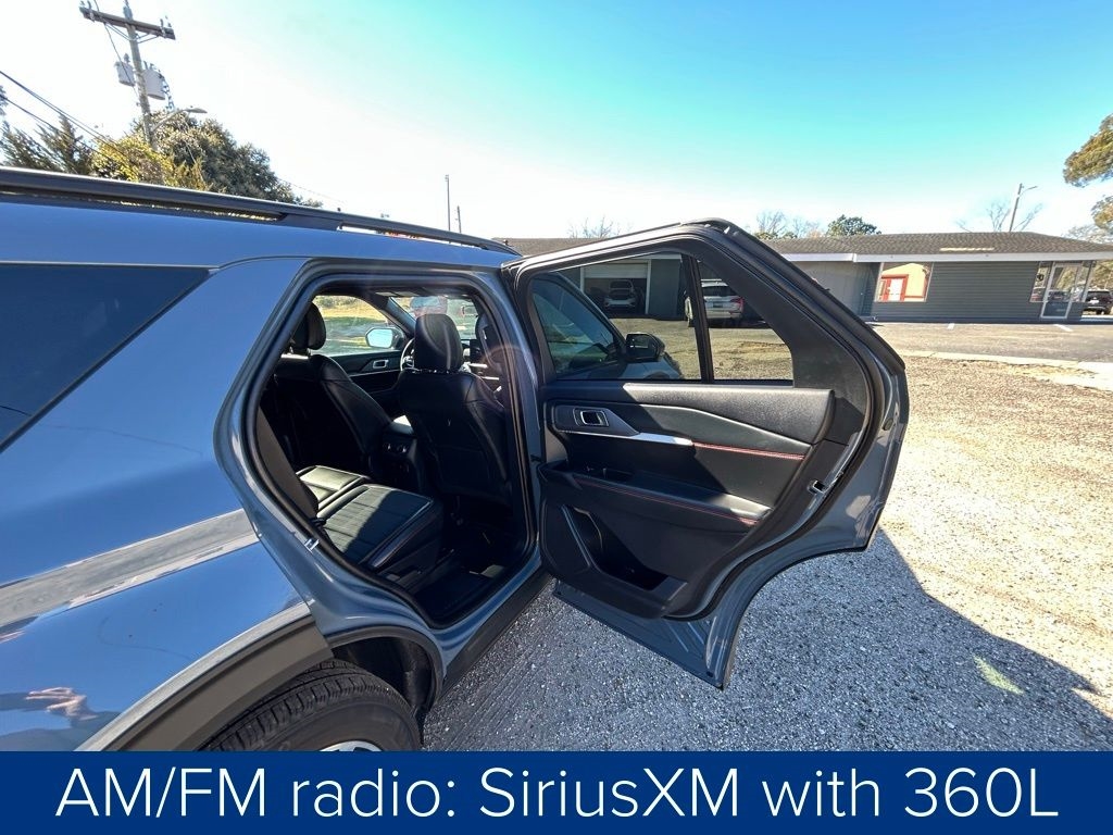 Ford Explorer ST-Line 2025