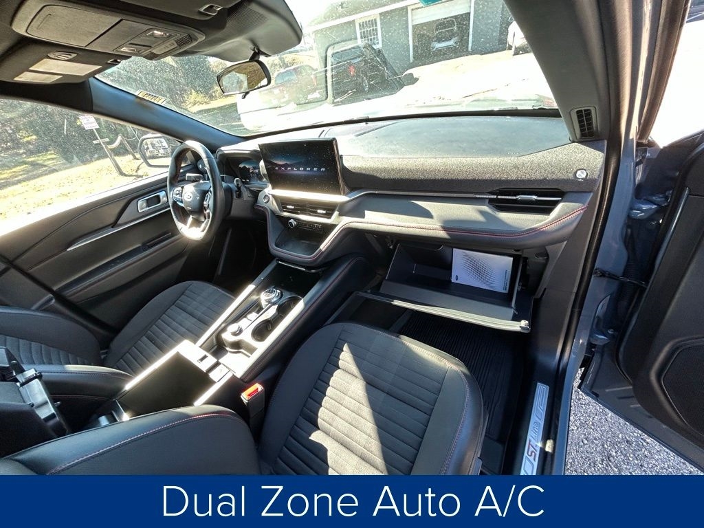 Ford Explorer ST-Line 2025