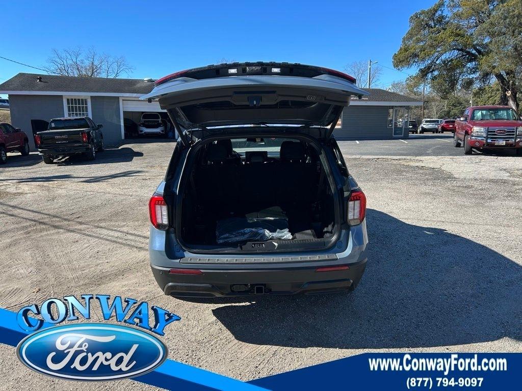 Ford Explorer ST-Line 2025