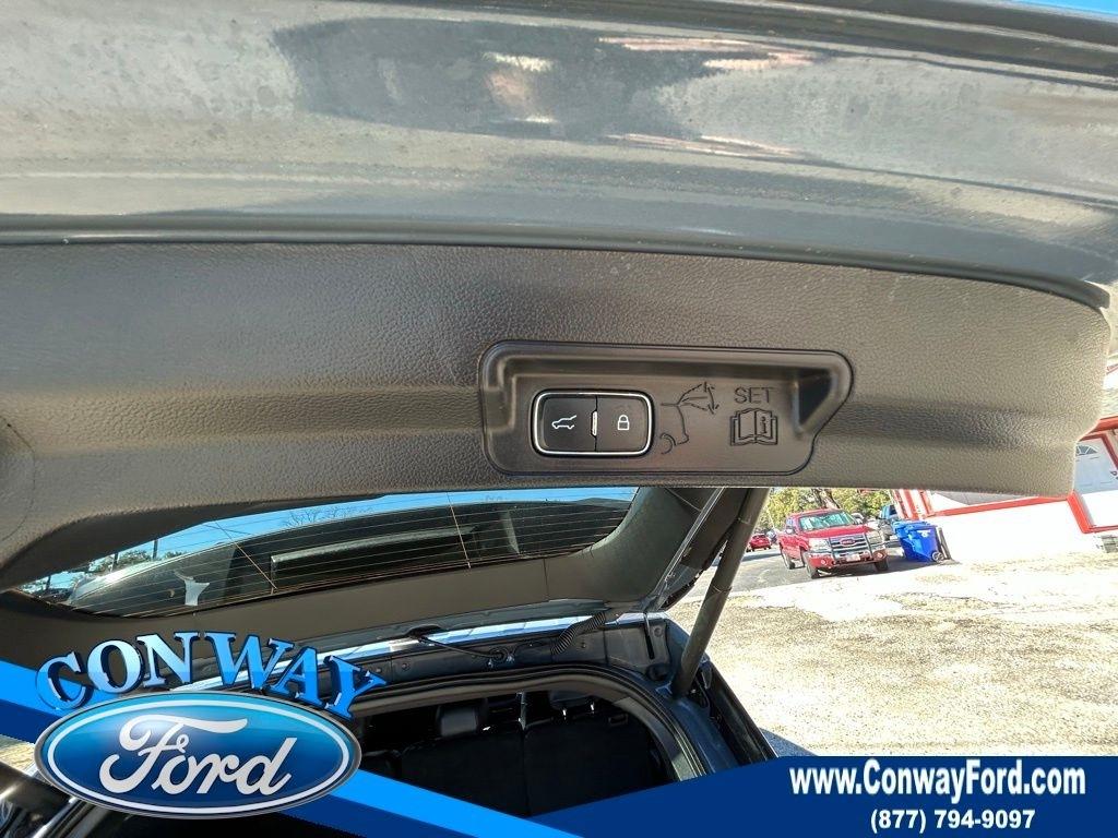 Ford Explorer ST-Line 2025