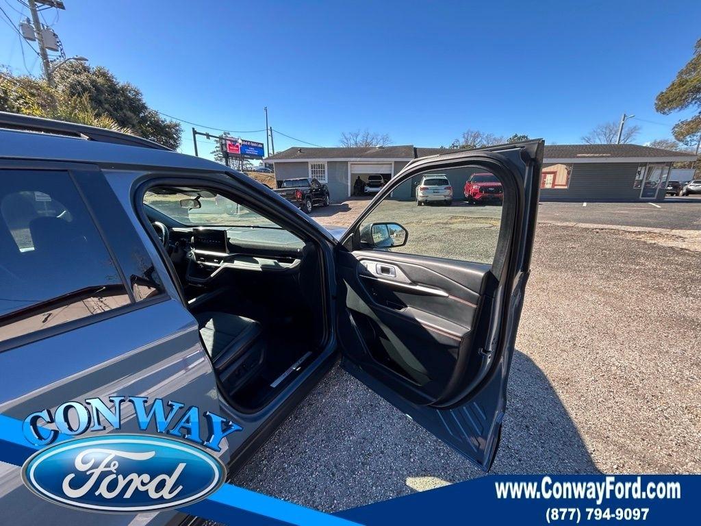 Ford Explorer ST-Line 2025