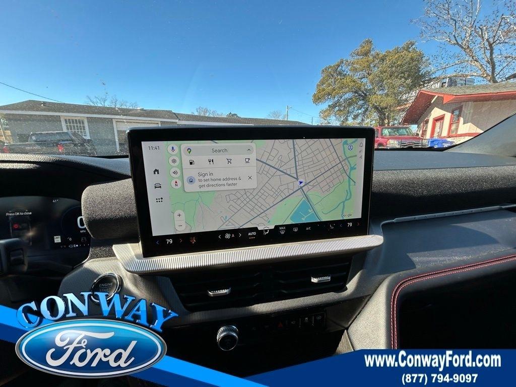 Ford Explorer ST-Line 2025