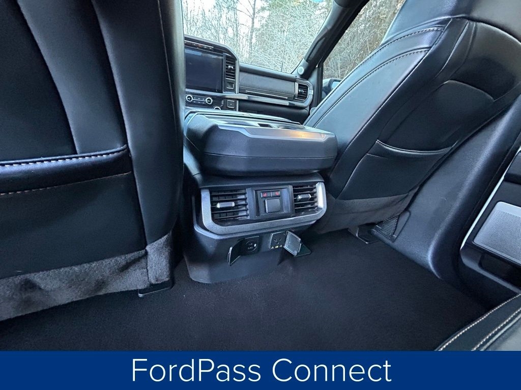 Ford F-150 Lariat SuperCrew 5.5-ft. Bed 4WD 2023
