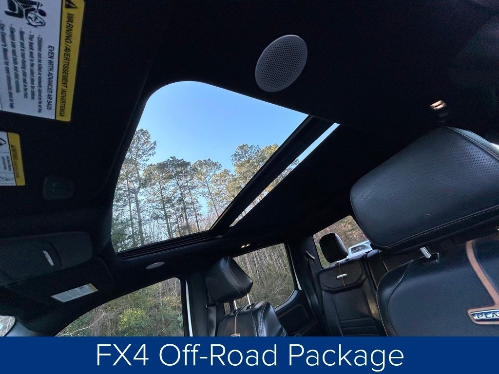 Ford F-150 Lariat SuperCrew 5.5-ft. Bed 4WD 2023