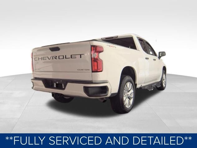 Chevrolet Silverado 1500 Custom Double Cab 4WD 2021