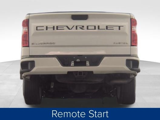 Chevrolet Silverado 1500 Custom Double Cab 4WD 2021